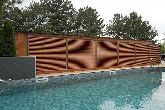 Забор-жалюзи СИММЕТРИКА, частный дом с бассейном, Алматы, 2024.06