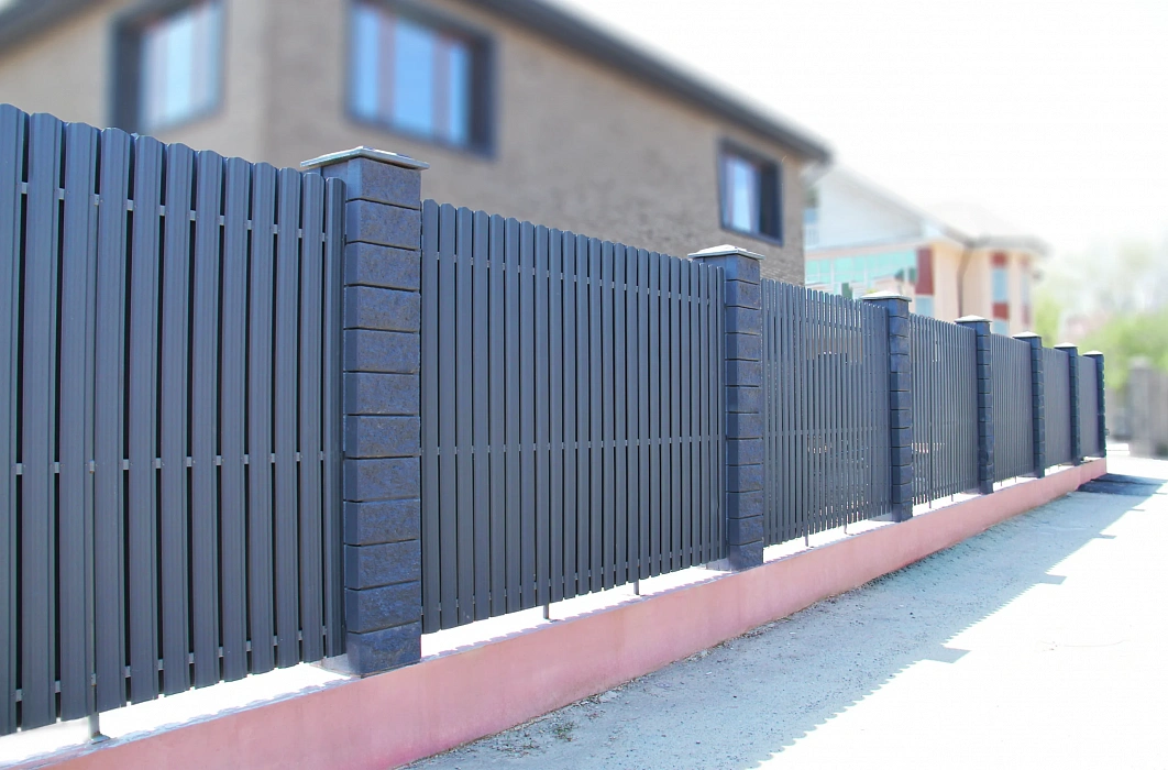 Трапециевидный штакетник